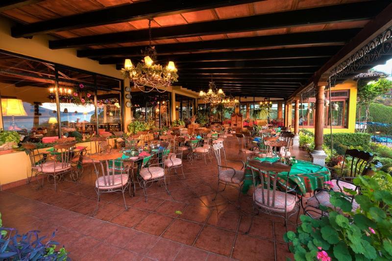 פנחאצ'ל Hotel Atitlan מראה חיצוני תמונה